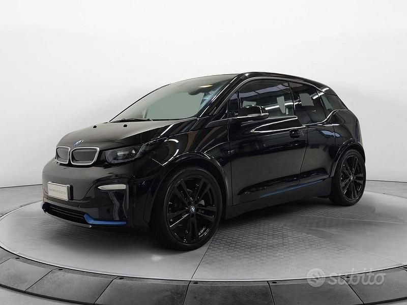 Usata BMW i3 Advantage 135 kW (184 CV) 2021 Fluid black con accenti bmwi b Utilitaria