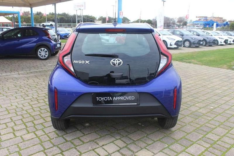 Usata Toyota Aygo X Active 72 CV (52 kW) 2025 Blu SUV