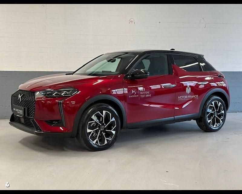 Rosso Usata 2023 DS Automobiles DS3 Crossback E-Tense Opera SUV | 26.400 € (Ottimo prezzo) - Immagine 1/4