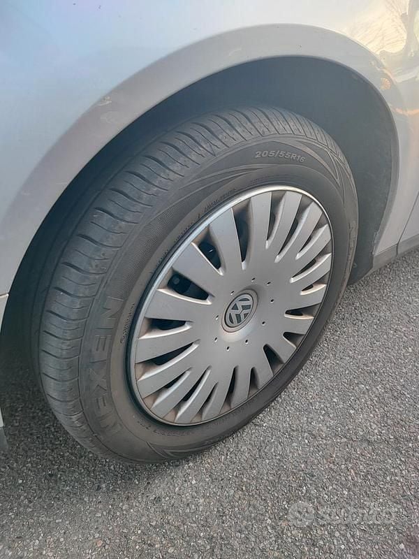 Usata VW Passat Comfortline 105 CV (77 kW) 2007 Grigio Station wagon