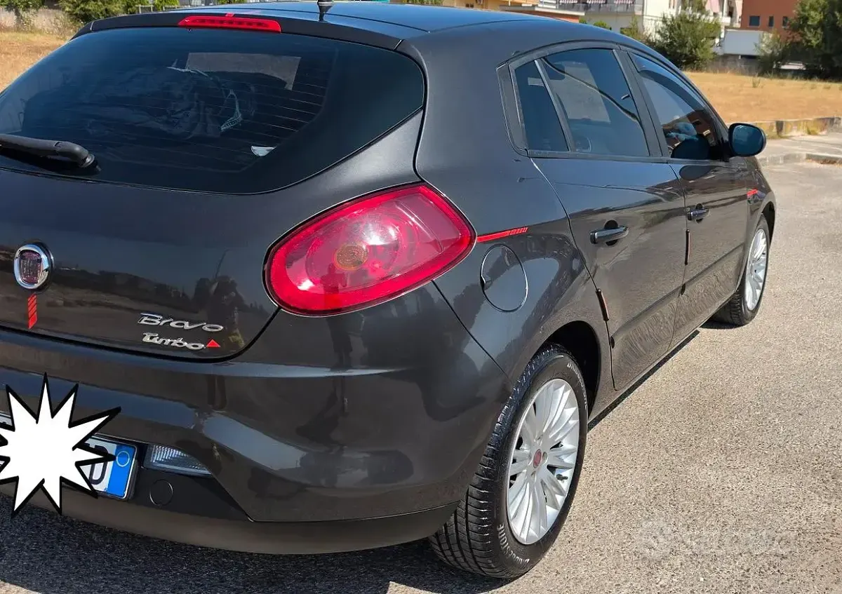 Usata Fiat Bravo Active 120 CV (88 kW) 2007 Grigio Utilitaria