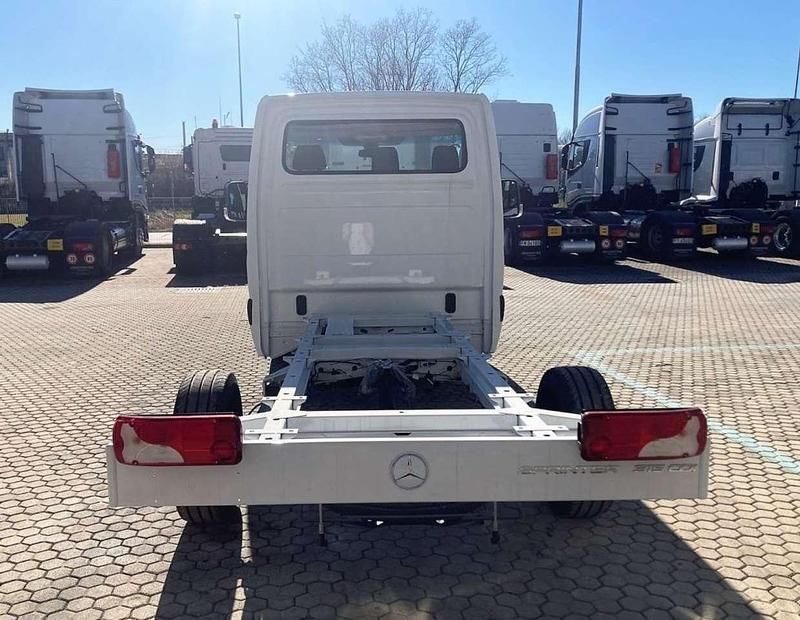 Nuova Mercedes Sprinter 150 CV (110 kW) 2026 Bianco Furgone