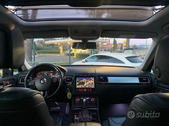Usata VW Touareg 245 CV (180 kW) 2014 Grigio SUV