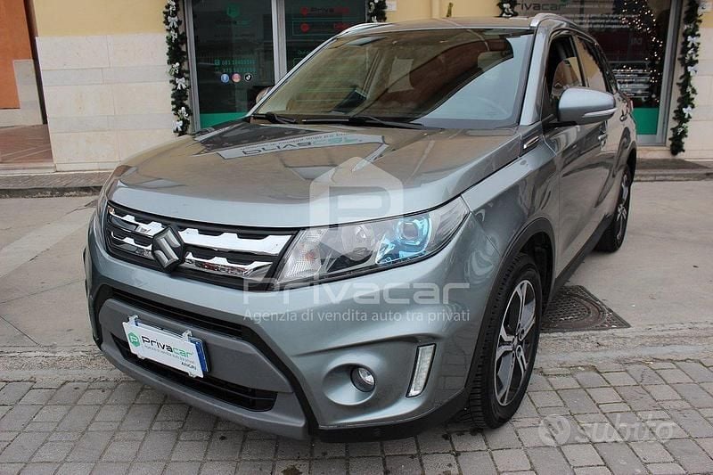 Usata Suzuki Vitara 120 CV (88 kW) 2015 Grigio Station wagon