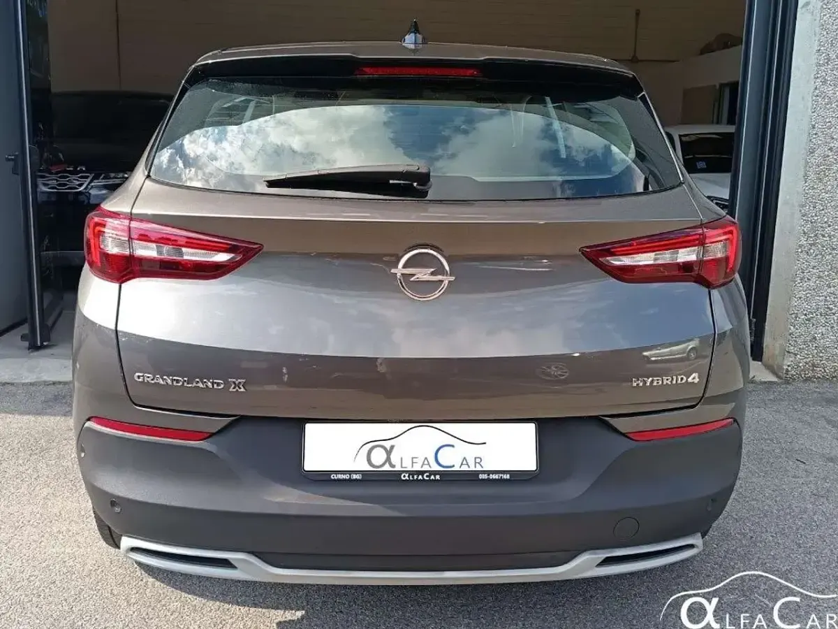 Usata Opel Grandland X Elegance 200 CV (147 kW) 2021 Moonstone grey SUV