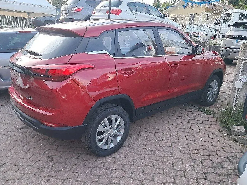 Nuova EVO Evo 5 126 CV (92 kW) 2026 Rosso SUV