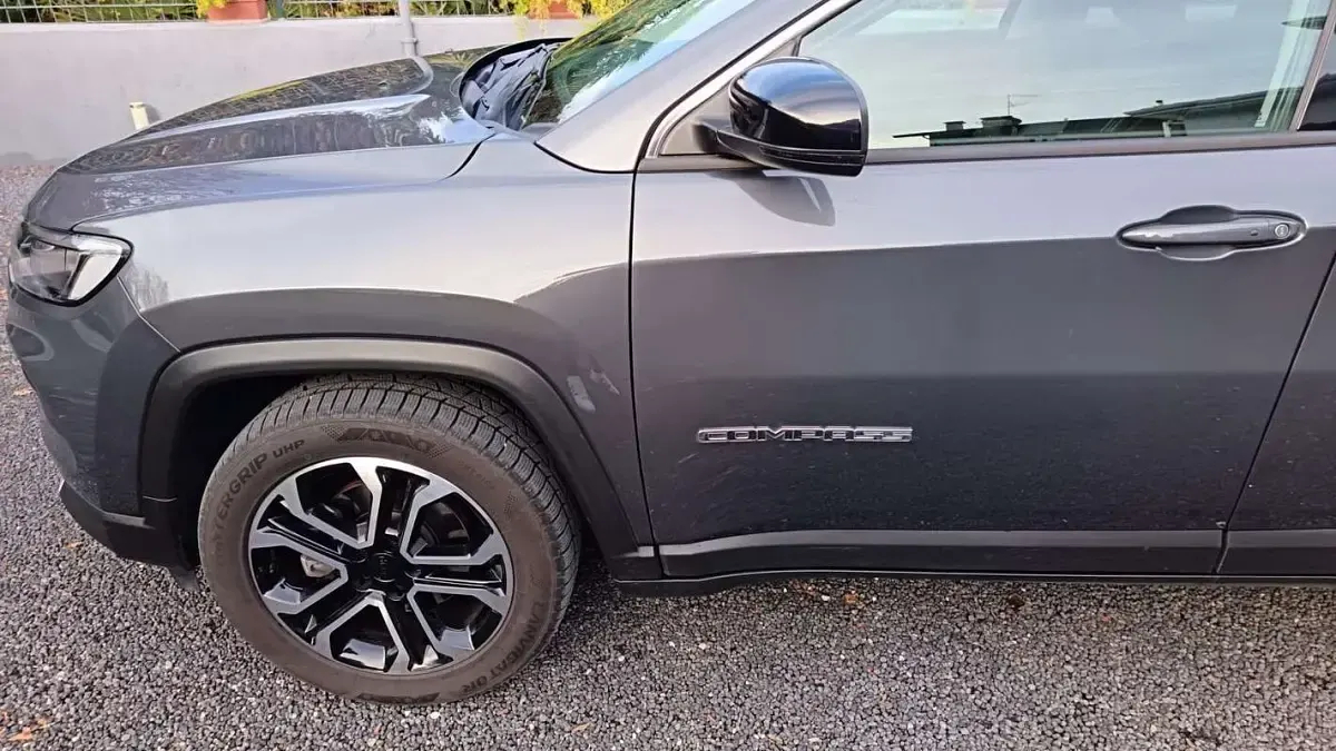 Usata Jeep Compass Limited 131 CV (96 kW) 2023 Grigio SUV