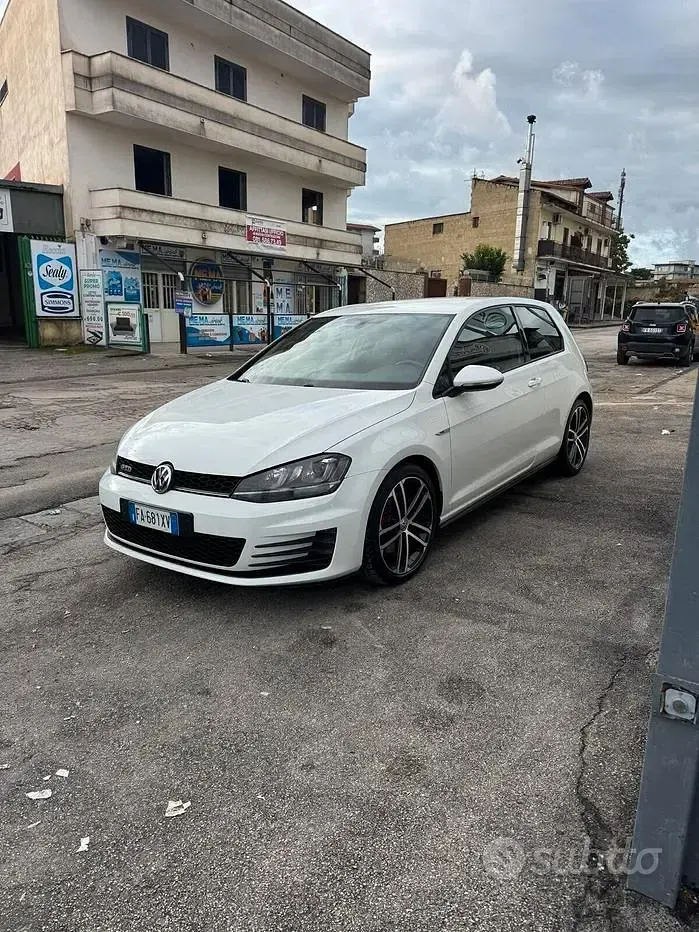 Usata VW Golf VII GTD 184 CV (135 kW) 2015 Bianco Berlina