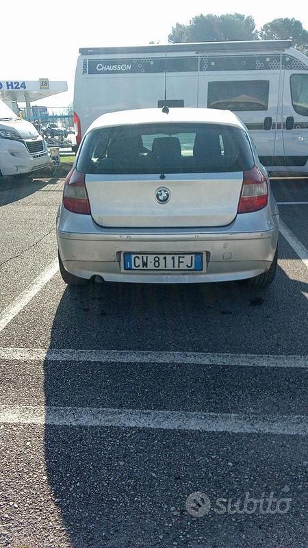 Usata BMW 120 163 CV (119 kW) 2005 Grigio Utilitaria