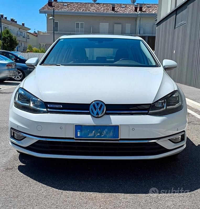 Usata VW Golf VII 2018 Bianco Berlina