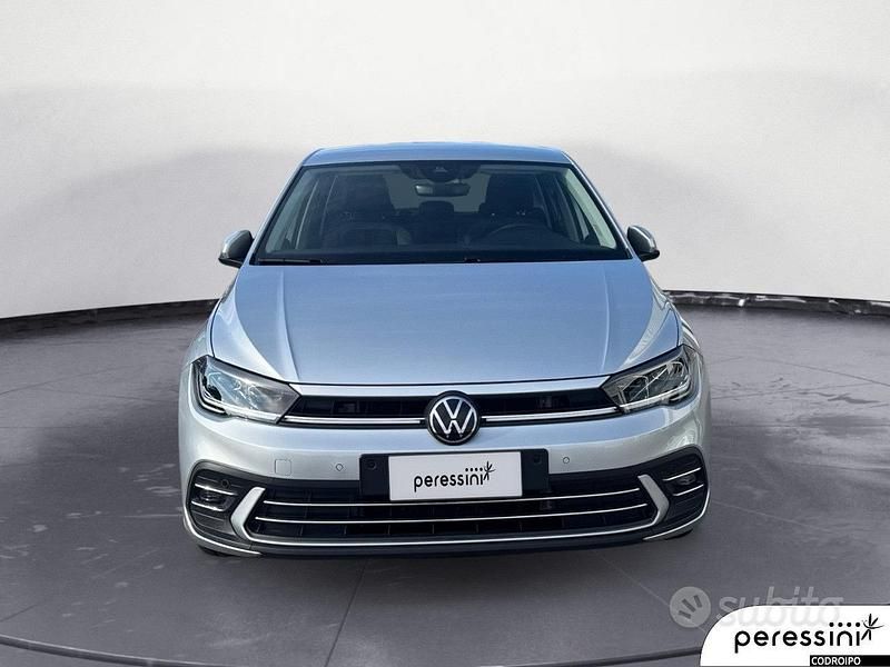 Begagnad VW Polo Style 95 HK (69 kW) 2025 Grå Halvkombi