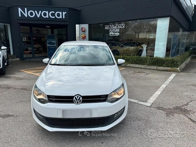 Usata VW Polo Comfortline 70 CV (51 kW) 2014 Bianco Berlina