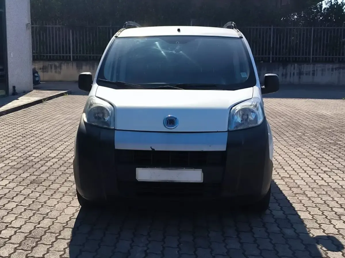 Usata Fiat Fiorino 77 CV (56 kW) 2010 Bianco Monovolume