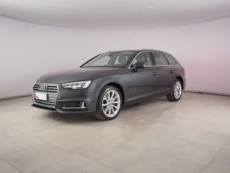 Usado Audi A4 Business 170 CV (125 kW) 2019 Familiar