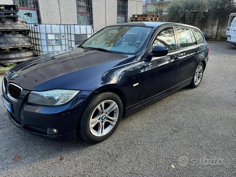Usata BMW 320 2009 Blu Station wagon