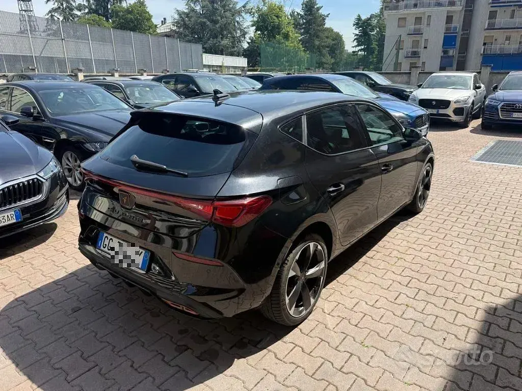 Usata Cupra Leon 150 CV (110 kW) 2021 Grigio Berlina