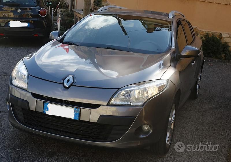 Usata Renault Mégane GT Line GT-Line 110 CV (80 kW) 2011 Grigio Station wagon