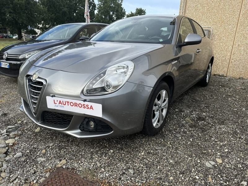 Usata Alfa Romeo Giulietta Progression 105 CV (77 kW) 2013 Grigio Utilitaria