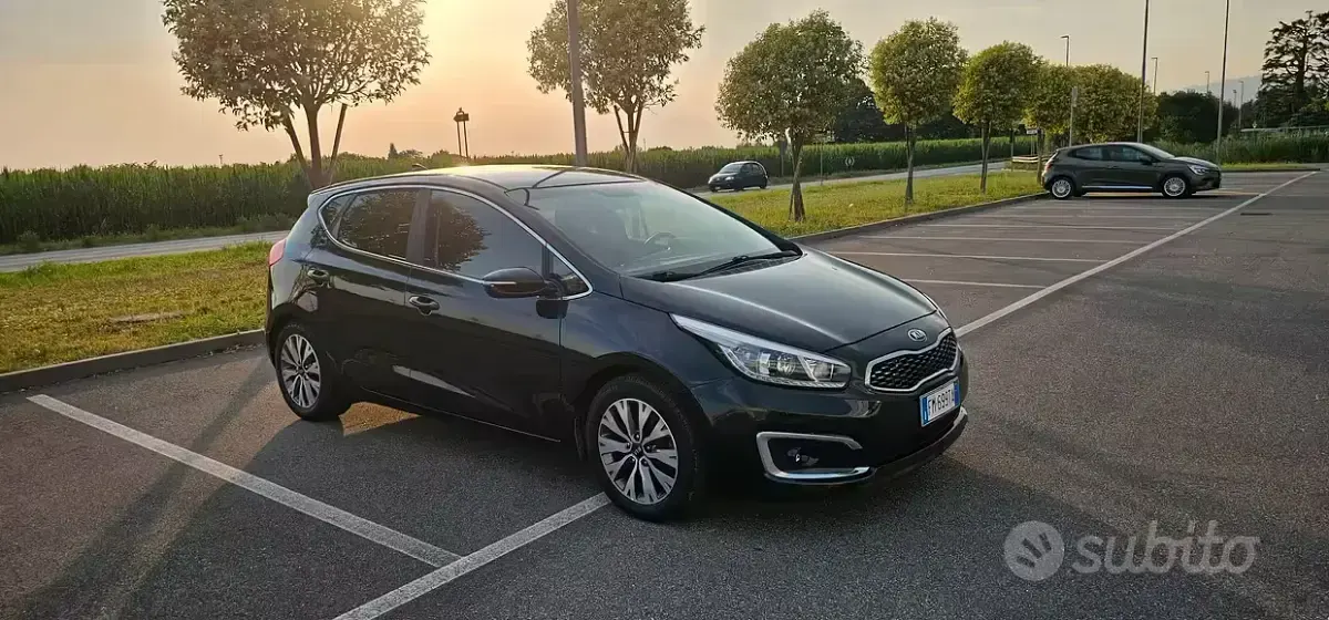 Usata Kia Ceed 110 CV (80 kW) 2017 Nero Utilitaria