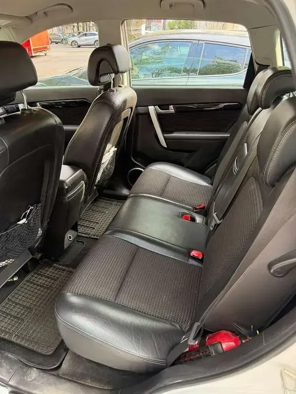 Usata Chevrolet Captiva LS 163 CV (119 kW) 2012 SUV