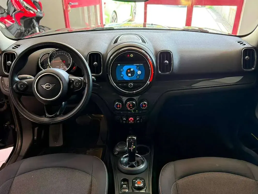 Usata Mini Cooper D Countryman Hype 150 CV (110 kW) 2020 Nero SUV