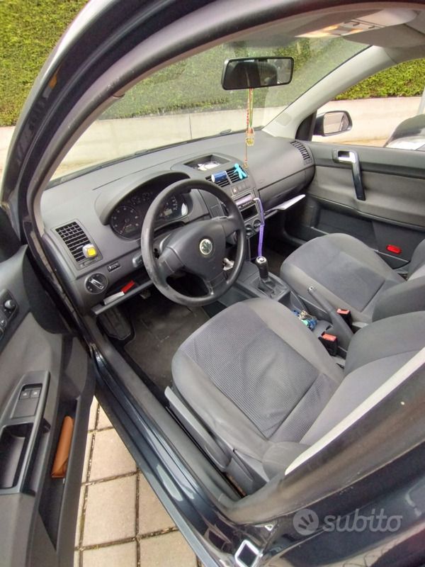 Usata VW Polo 80 CV (58 kW) 2008 Grigio Utilitaria