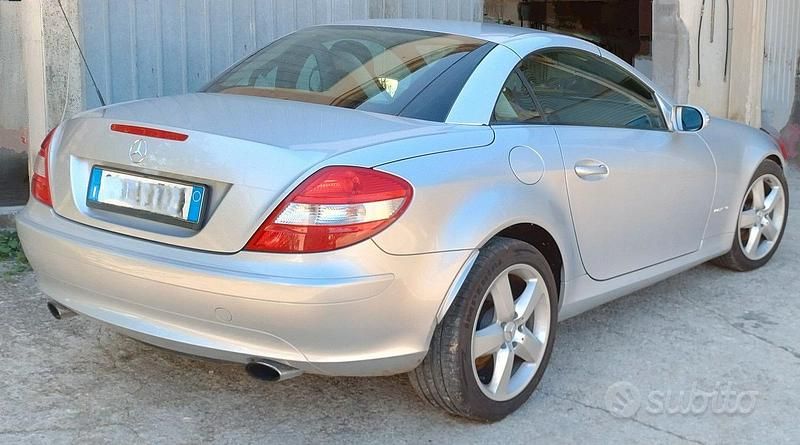 Usata Mercedes SLK200 2004 Grigio Cabrio