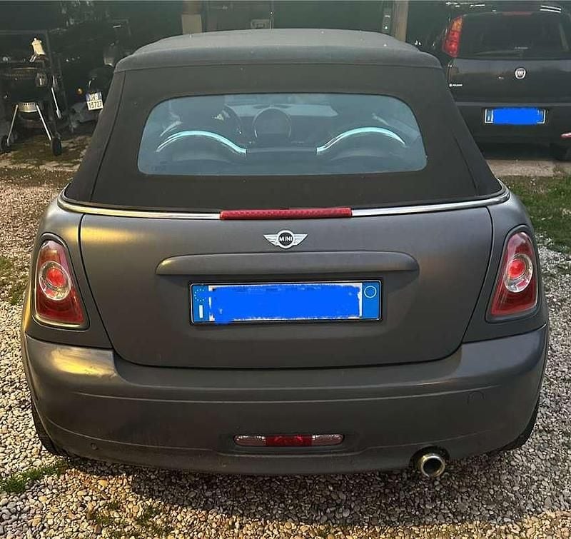 Usata Mini Cooper D Cabriolet 112 CV (82 kW) 2010 Grigio Cabrio