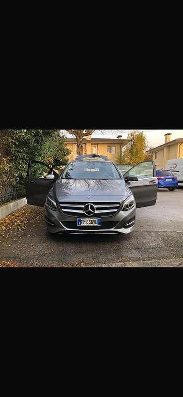 Usata Mercedes B180 Executive 109 CV (80 kW) 2018 Monovolume