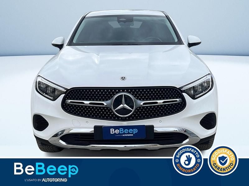 Usata Mercedes GLC300 Advanced 333 CV (244 kW) 2023 Bianco pastello Coupé