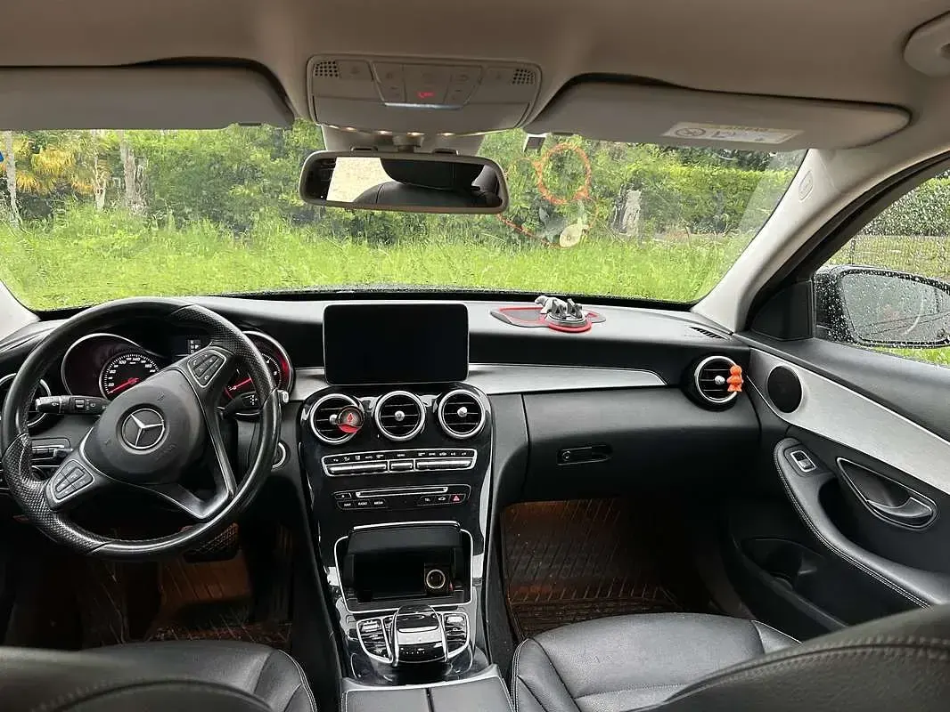 Usata Mercedes C220 Executive 170 CV (125 kW) 2016 Nero Station wagon