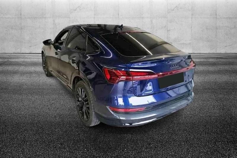 Usata Audi e-tron S-Line 230 kW (313 CV) 2022 Blu/azzurro SUV