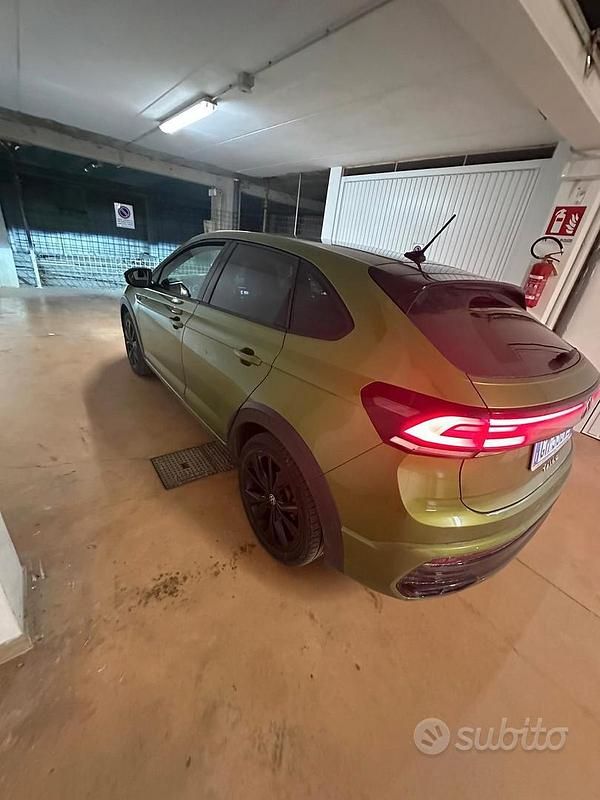 Usata VW Taigo R-line 2023 Verde SUV