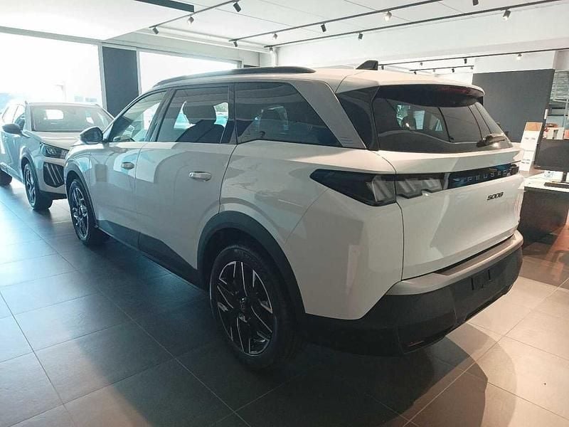 Nuova Peugeot 5008 Allure 136 CV (100 kW) 2025 Bianco Monovolume