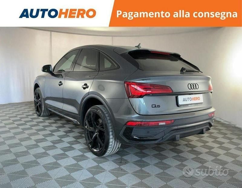 Usata Audi Q5 S-Line 204 CV (150 kW) 2022 Grigio SUV