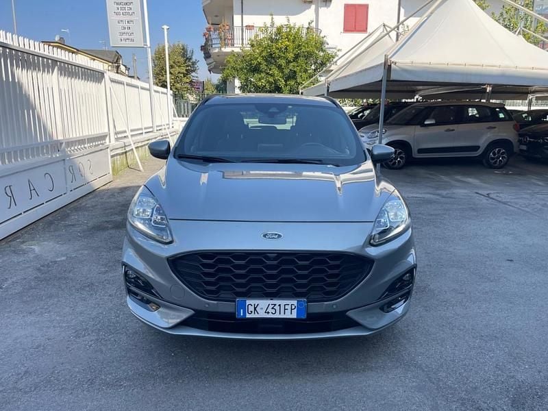 Usata Ford Kuga ST-Line X 119 CV (87 kW) 2022 Grigio SUV