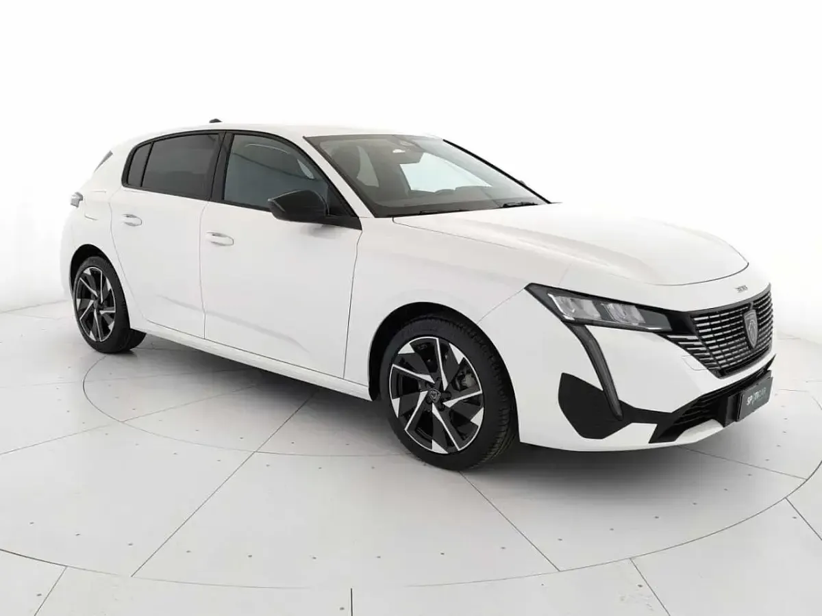 Usata Peugeot 308 Allure 131 CV (96 kW) 2024 Bianco Berlina