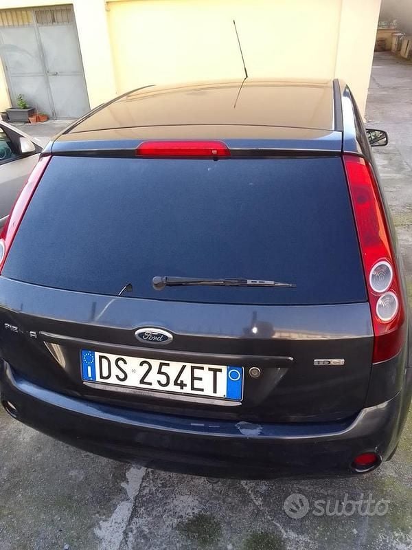 Usata Ford Fiesta 2008 Utilitaria