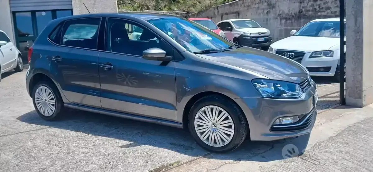 Usata VW Polo 75 CV (55 kW) 2016 Grigio Berlina