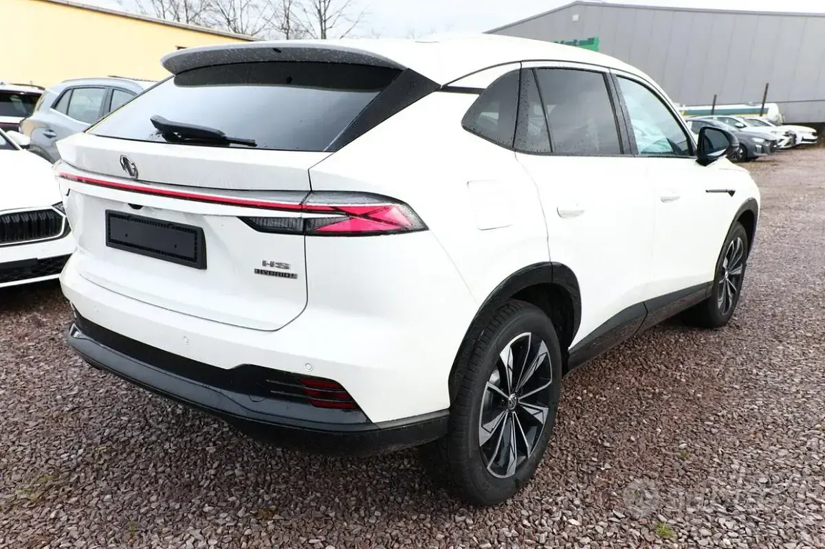 Nuova MG HS Comfort 224 CV (164 kW) 2026 Bianco SUV
