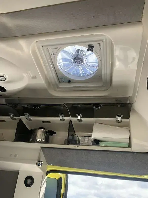 Usata VW Caravelle 177 CV (130 kW) 2007 Furgone
