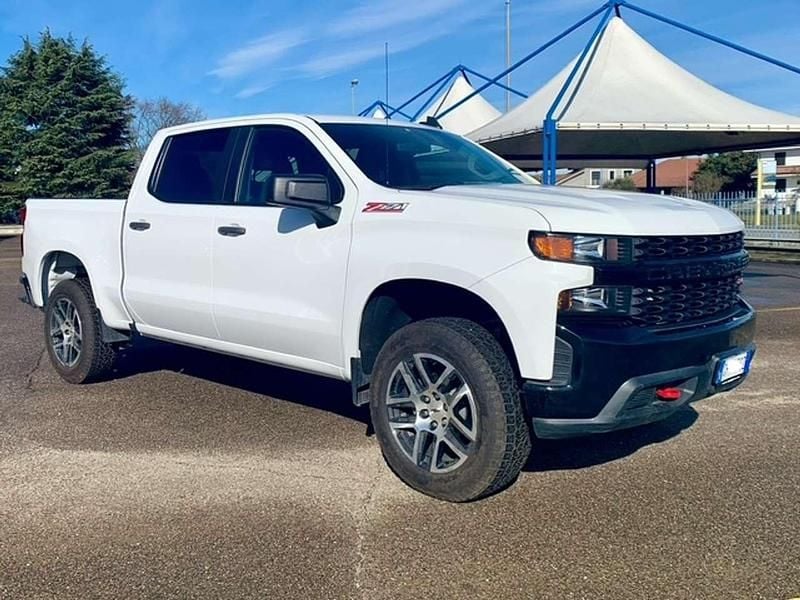 Usata Chevrolet Silverado 360 CV (264 kW) 2021 Bianco SUV