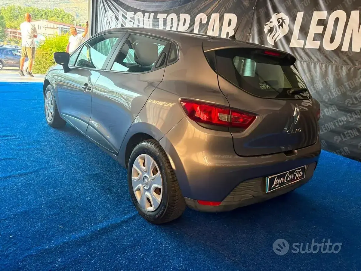 Usata Renault Clio IV 73 CV (53 kW) 2014 Grigio Berlina