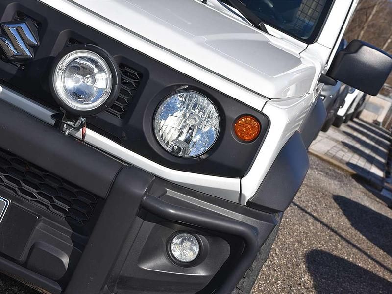 Usata Suzuki Jimny 102 CV (75 kW) 2023 Bianco SUV