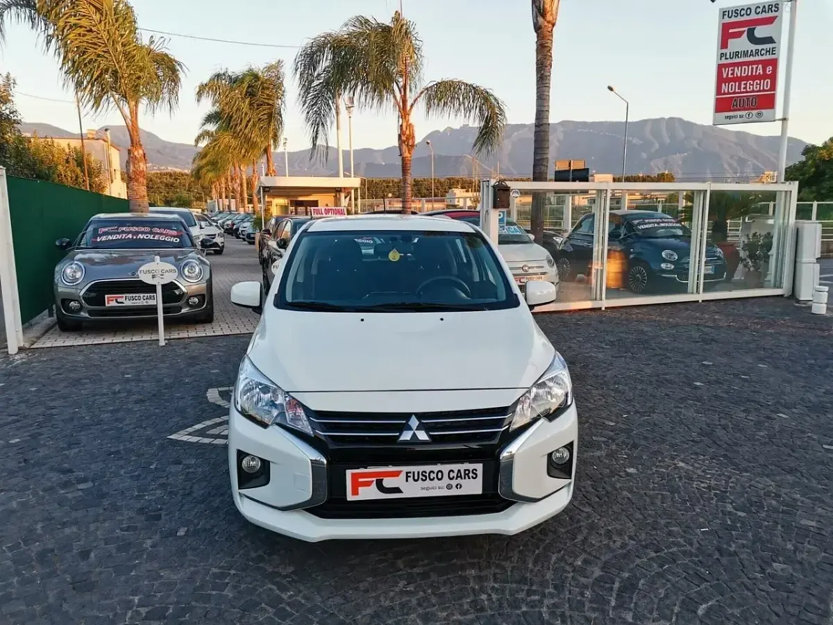 Usata Mitsubishi Space Star Intense 71 CV (52 kW) 2021 Bianco Utilitaria