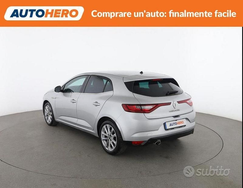 Usata Renault Mégane IV Intens 110 CV (80 kW) 2018 Argento Berlina