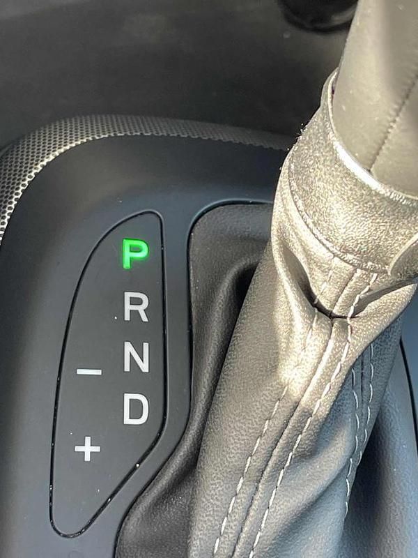 Usata Fiat 130 Sport 131 CV (96 kW) 2023 Nero SUV