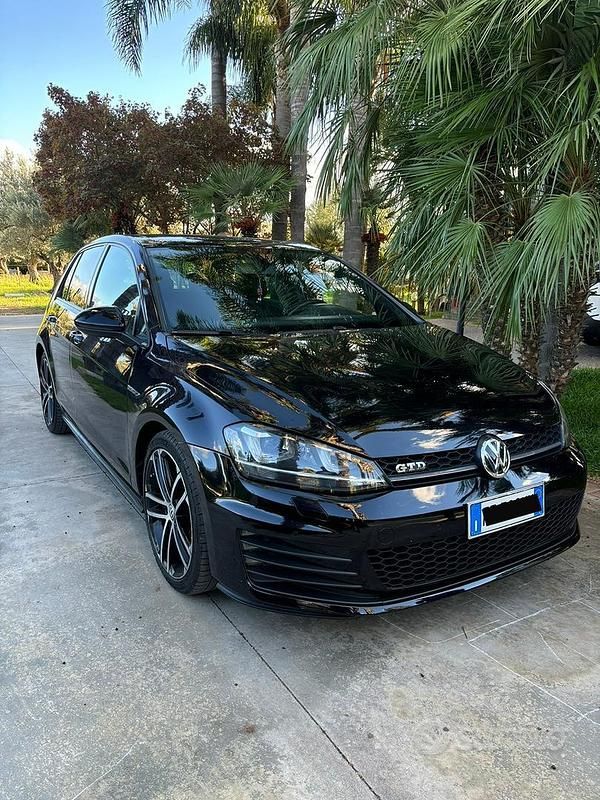Usata VW Golf VII GTD 184 CV (135 kW) 2016 Nero Berlina