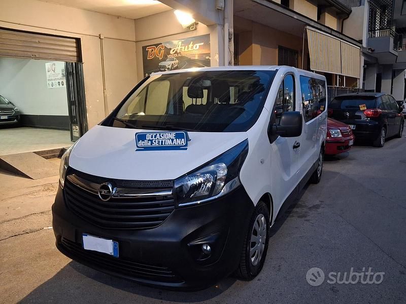 Usata Opel Vivaro 121 CV (88 kW) 2019 Bianco Monovolume
