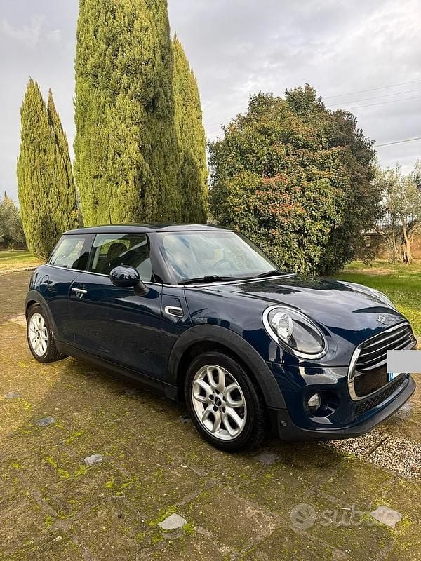 Usata Mini Cooper D 2019 Blu Utilitaria